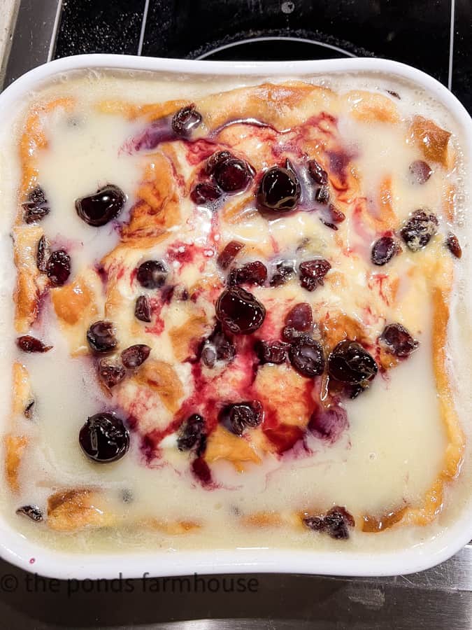 Bourbon Bread Pudding? A Kentucky Derby Food Favorite! 