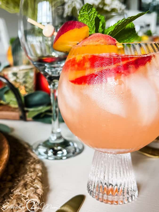 Easy and refreshing Peach Sangria