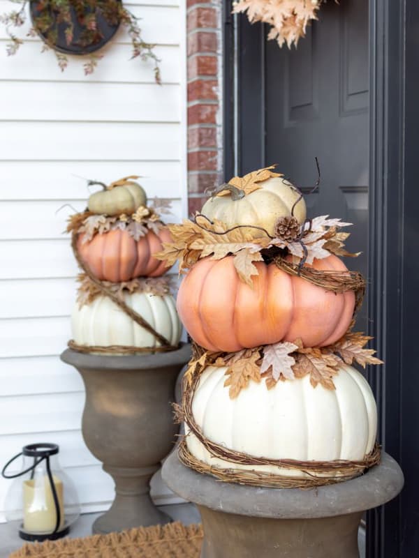 Fall Craft Ideas for Autumn Decor.  DIY Pumpkin Topiary for Farmhouse Style porch decor. 