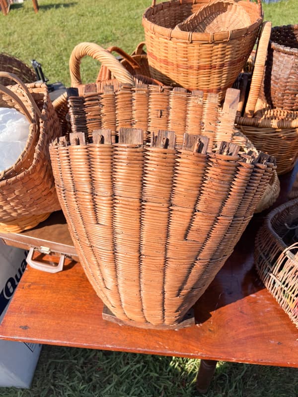 Display of vintage baskets that can be used for home decorating.