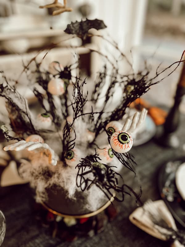 Cheap Halloween Decorations DIY Dollar Tree Centerpiece.