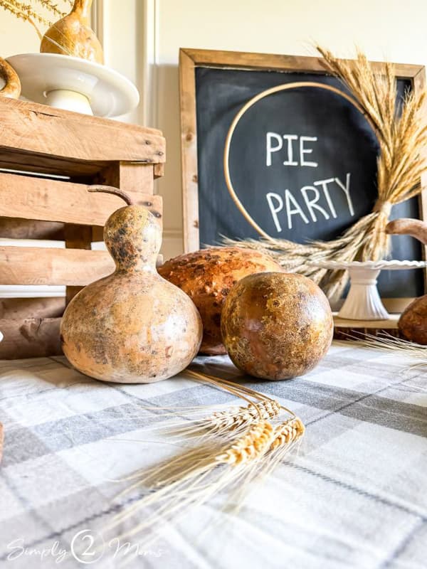 Simply 2 Mom's Fall Table Set up.