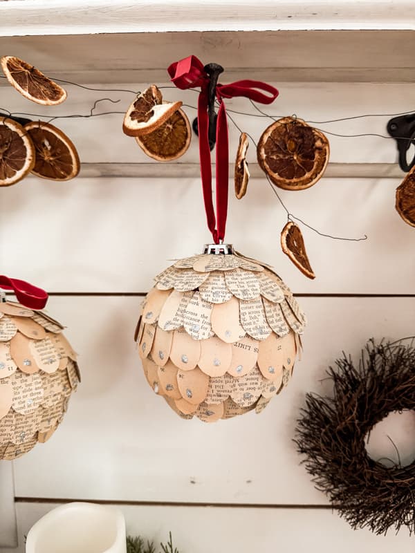 Christmas Porch Decorations: Oversized Ornament DIY (from trash