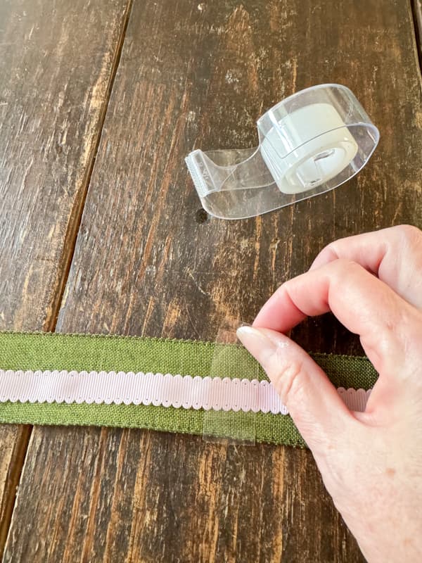 Use tape to hold ribbons together