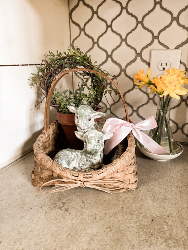 DIY Easter lambs in basket for Easter Farmhouse Decorations with DIY Grapevine Topiary