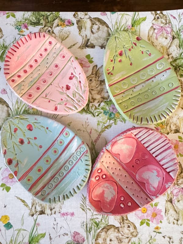 Pottery Barn Dupe - Easter Egg Craft Idea.  