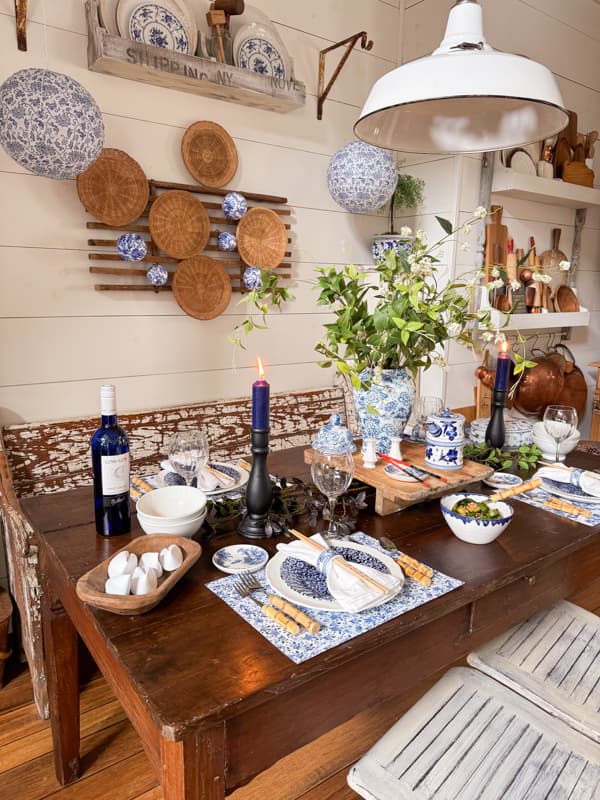 Chinoiserie Blue and White Chinese Themed Tablescape for Supper Club themed dinner party.