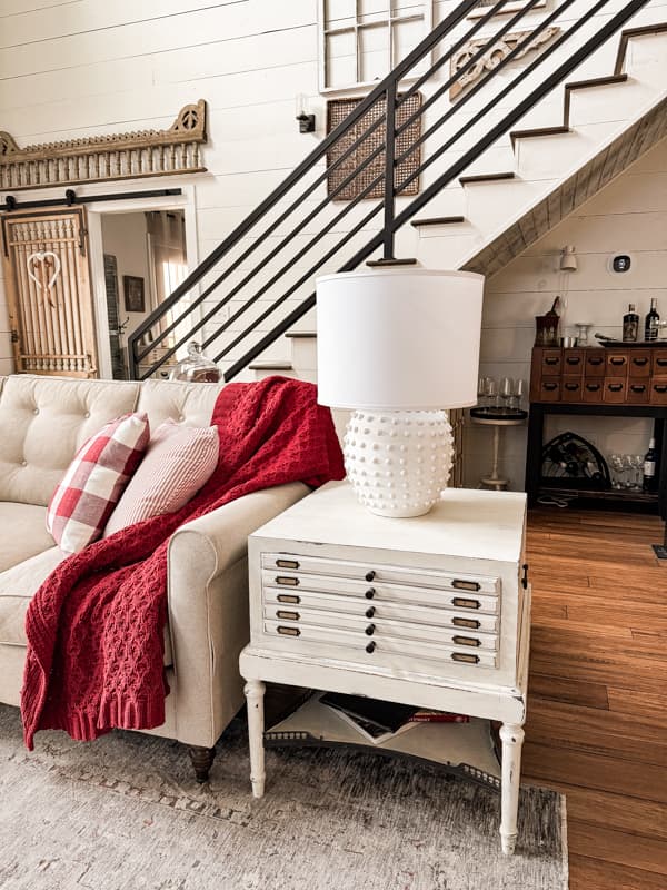 Chic thrift store lamp makeover with a faux hobnail milk glass inspired design.  