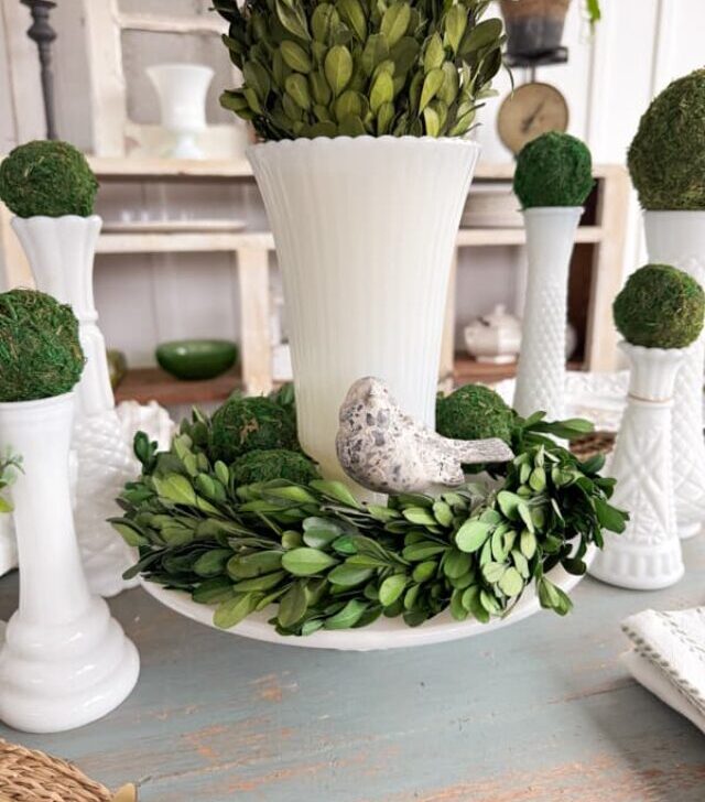cropped-Moss-and-Boxwood-with-Milk-Glass-Centerpiece-Ideas-5.jpg