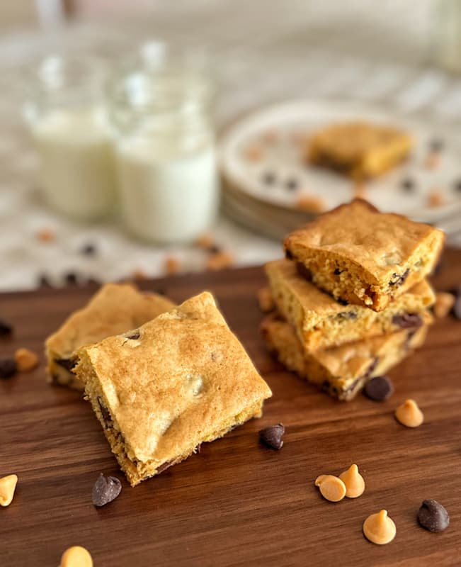 blondie brownies are a tasty spinoff of a brownie and a blonde sugar cookie for Kentucky Derby Recipes