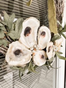 Toodle Lou Designs Christmas Oyster Wreath main image 1