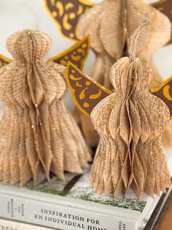 Paper angels with gold glitter