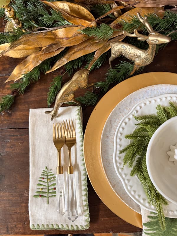Christmas Table Setting with Christmas tree napkins