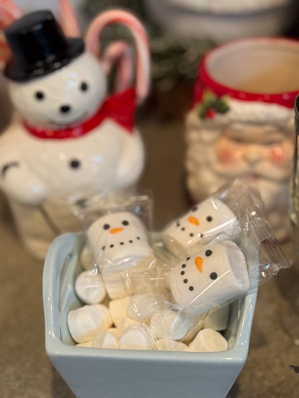 Snowmen Marshmellows for Holiday drinks