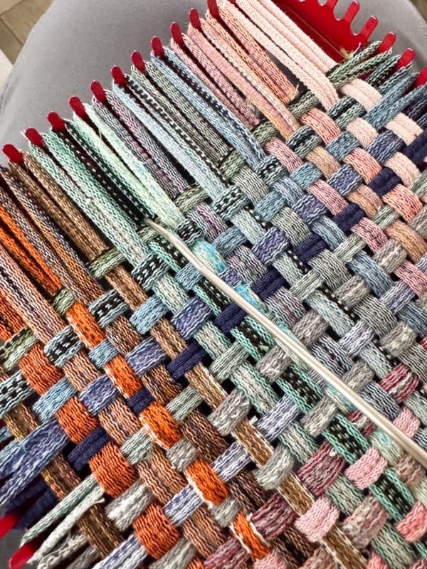 use hook to pull loop tight against each other