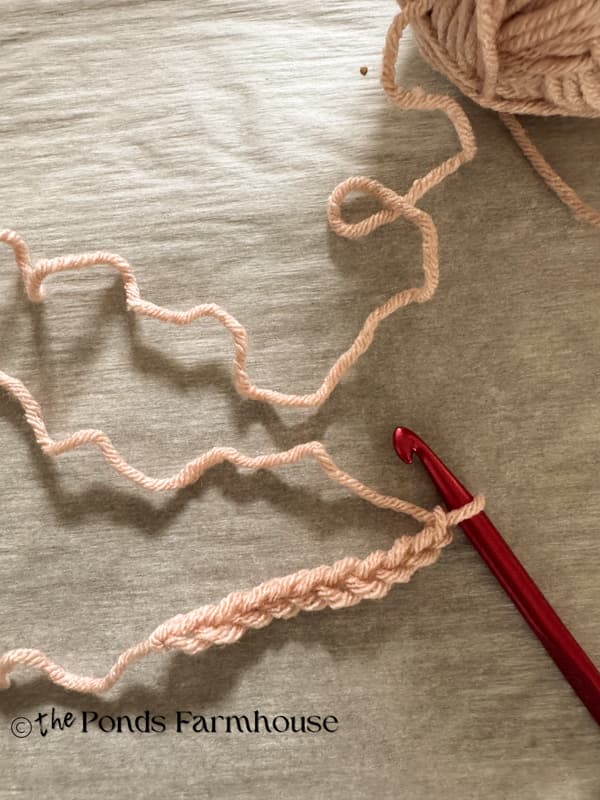 Chain 10 to start scarf