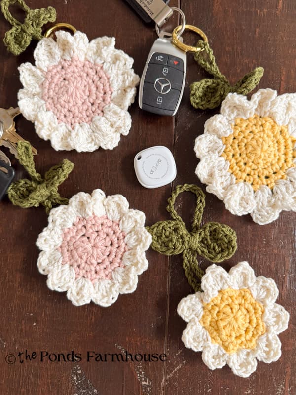 Crochet Purse Charms, Airtag Holders, Key Rings with keys and airtag
