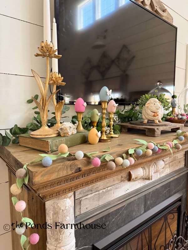 Easter Mantel with felt flower garland & DIY Bug Motif Eggs and lambs