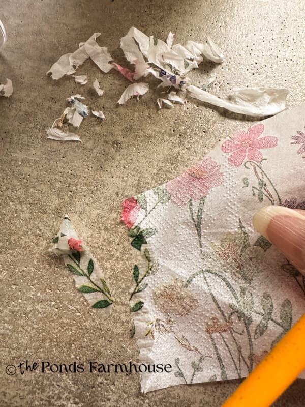 tear edges of napkin along the wet line