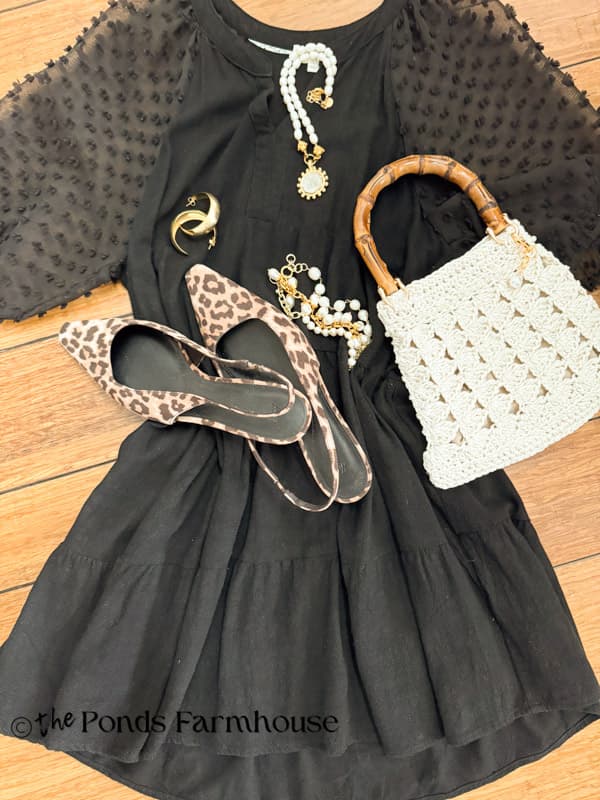 DIY Crochet Purse with black dress, shoes and jewelry party outfit