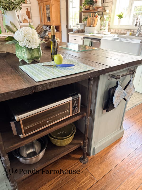 decorative DIY reverse napkin cutting board on kitchen island
