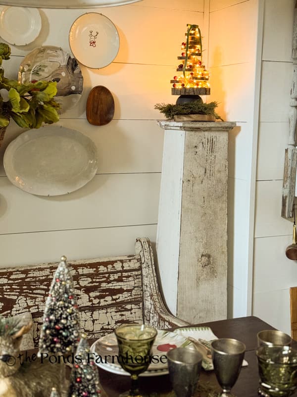 DIY Wood slice tree on post in dining room